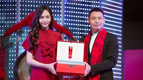 中国美正当红，AG恒峰A股上市，引领新时代